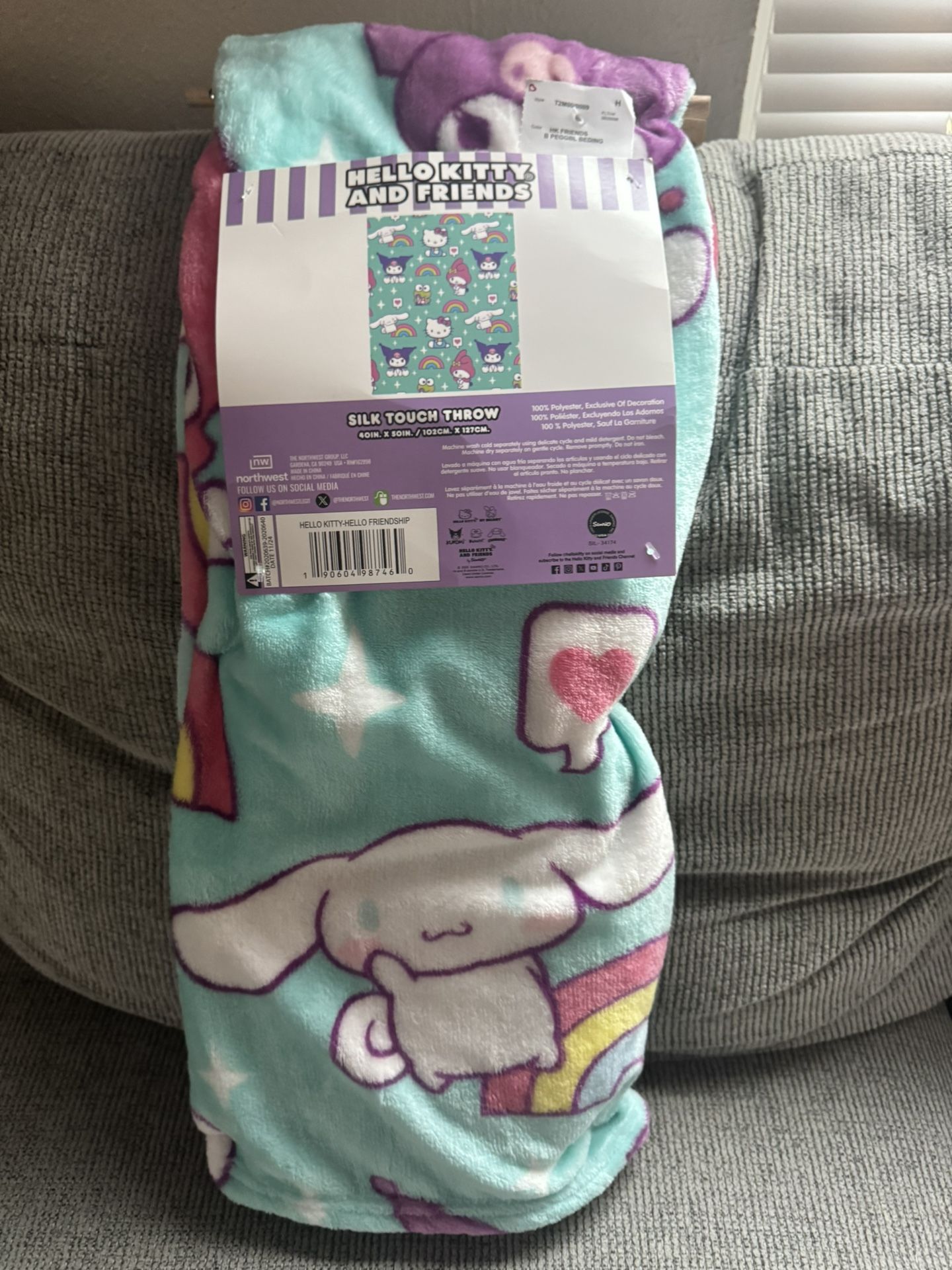 NWT Hello Kitty Baby Blanket
