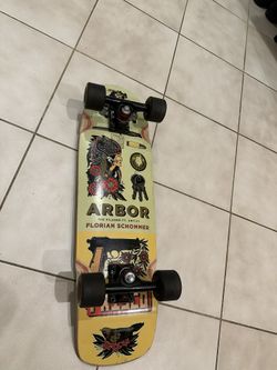 Arbor Skateboard