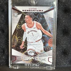 VICTOR WEMBANYAMA ROOKIE #/15 