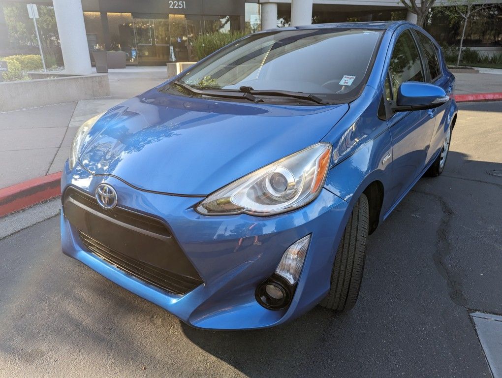 2015 Toyota Prius C