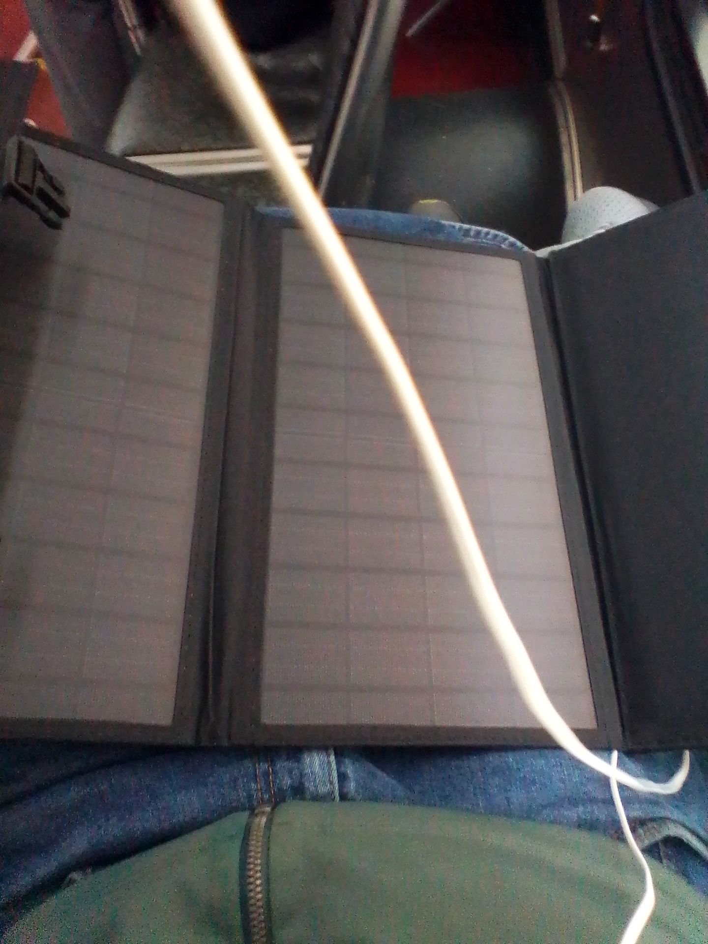 4 patriots 40w three panel solar panel