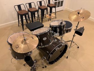 Stagg Complete Drum Kit with Cymbals