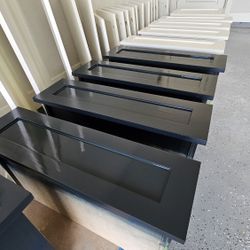 PAINT CABINET CLOSET 