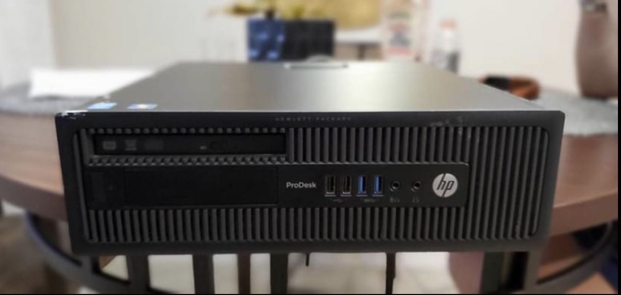 HP Prodesk 600 G1 SFF Quad 7 i7 desktop computer