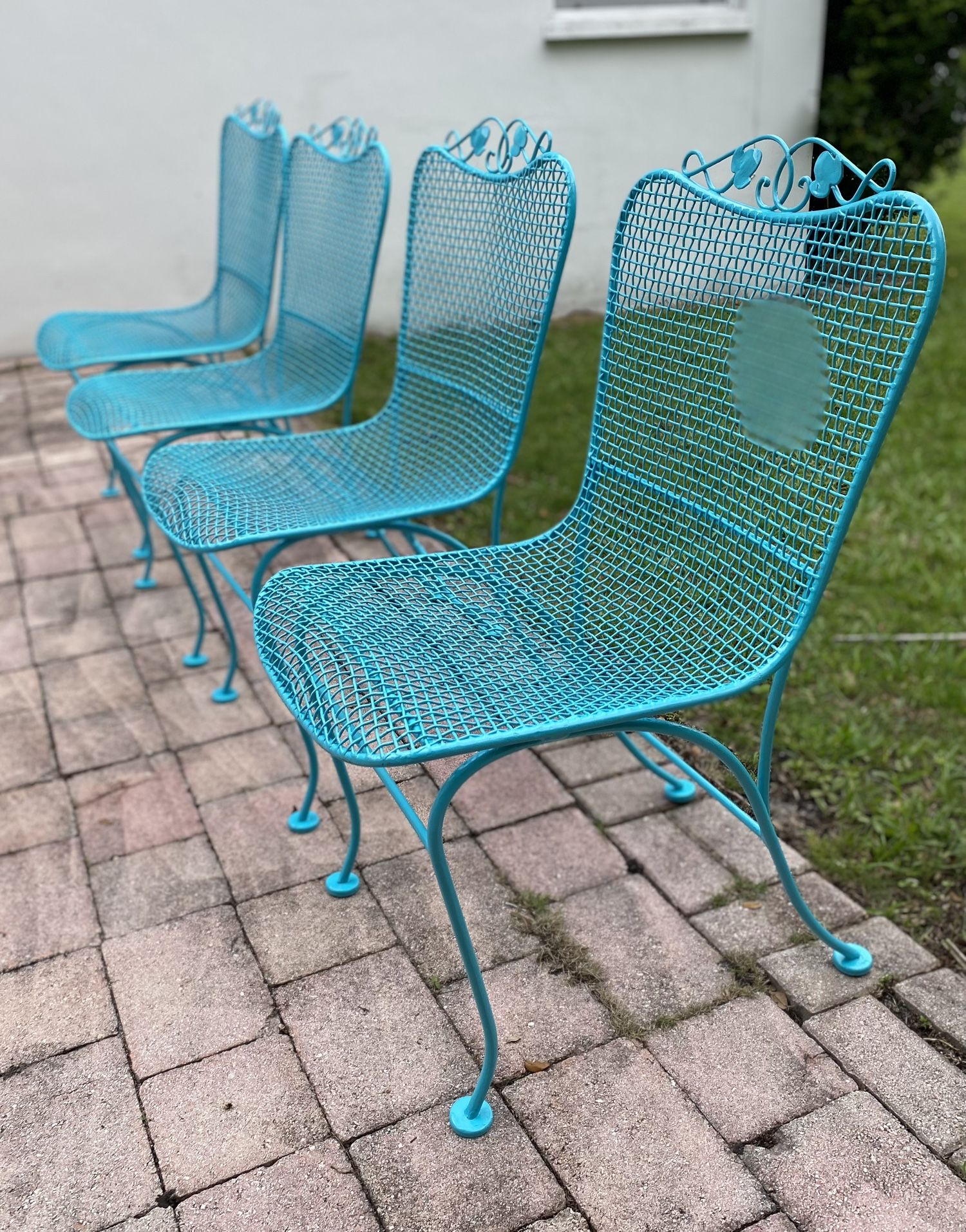 MidCentury Outdoor Iron Chairs for Sale in Miami, FL OfferUp