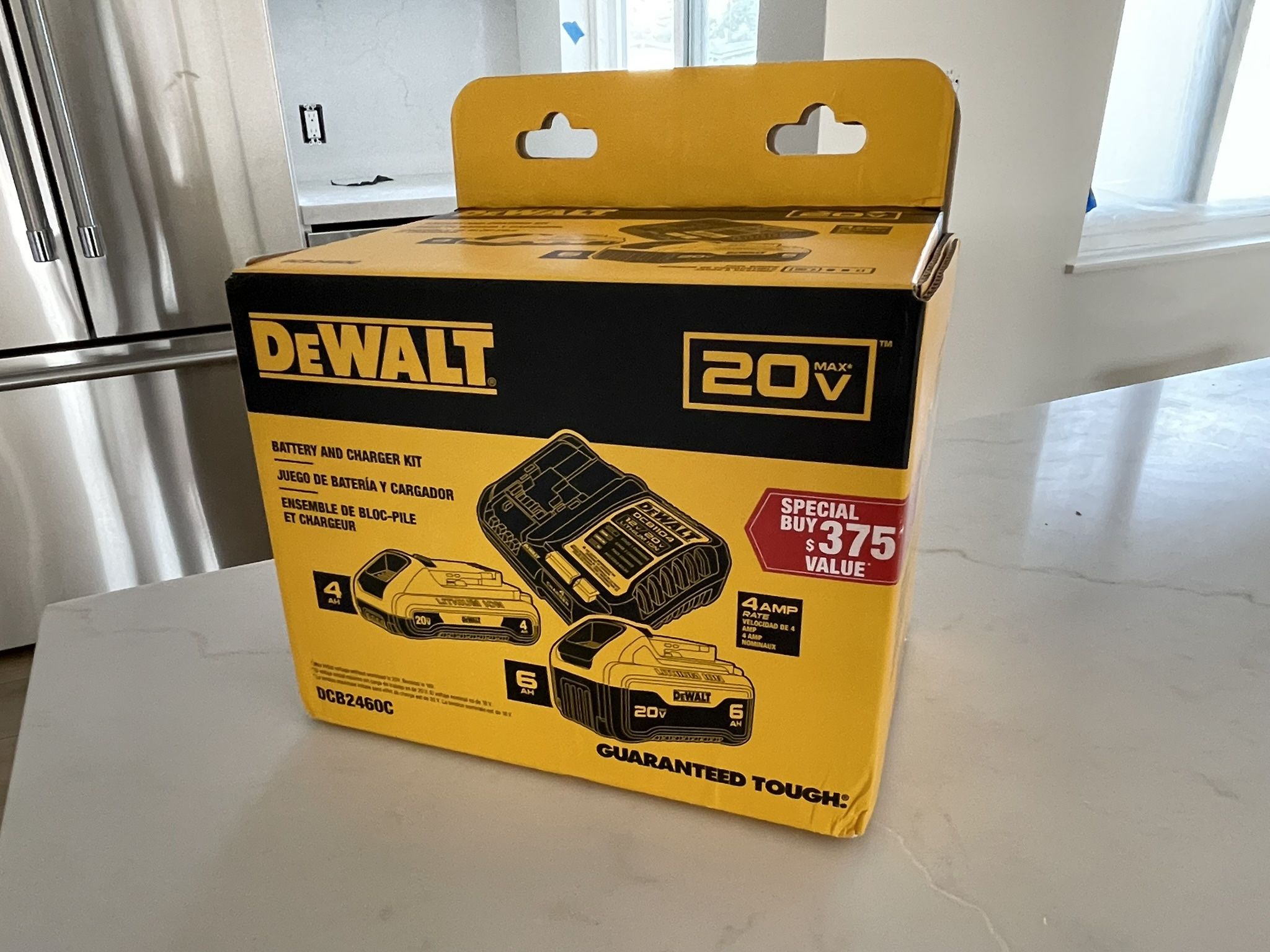 NEW DeWalt Battery & Charger Kit