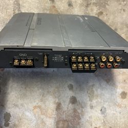 KAC-744 Four Channel Power Amplifier