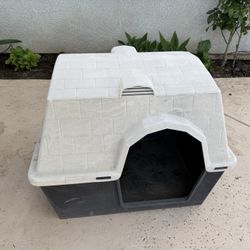 Dog House 