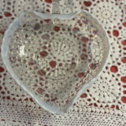 1950's hobnail opalescent strawberry shape bowl 7.5”