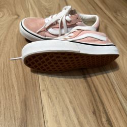 GIRLS VANS
