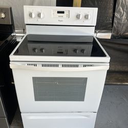 Whirlpool Glasstop Stove   60 day warranty/ Located at:📍5415 Carmack Rd Tampa Fl 33610📍