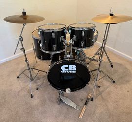 CB complete 5 piece drum In Upland 91784. CB complete 5 piece drum set 22” bass zildjiian ride cymbal stands throne $350 cash in Upland 91784 set 22” 