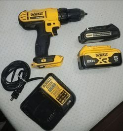 DEWALT 20V MAX Cordless Drill/Driver Combo Kit - Excellent Working Condition!