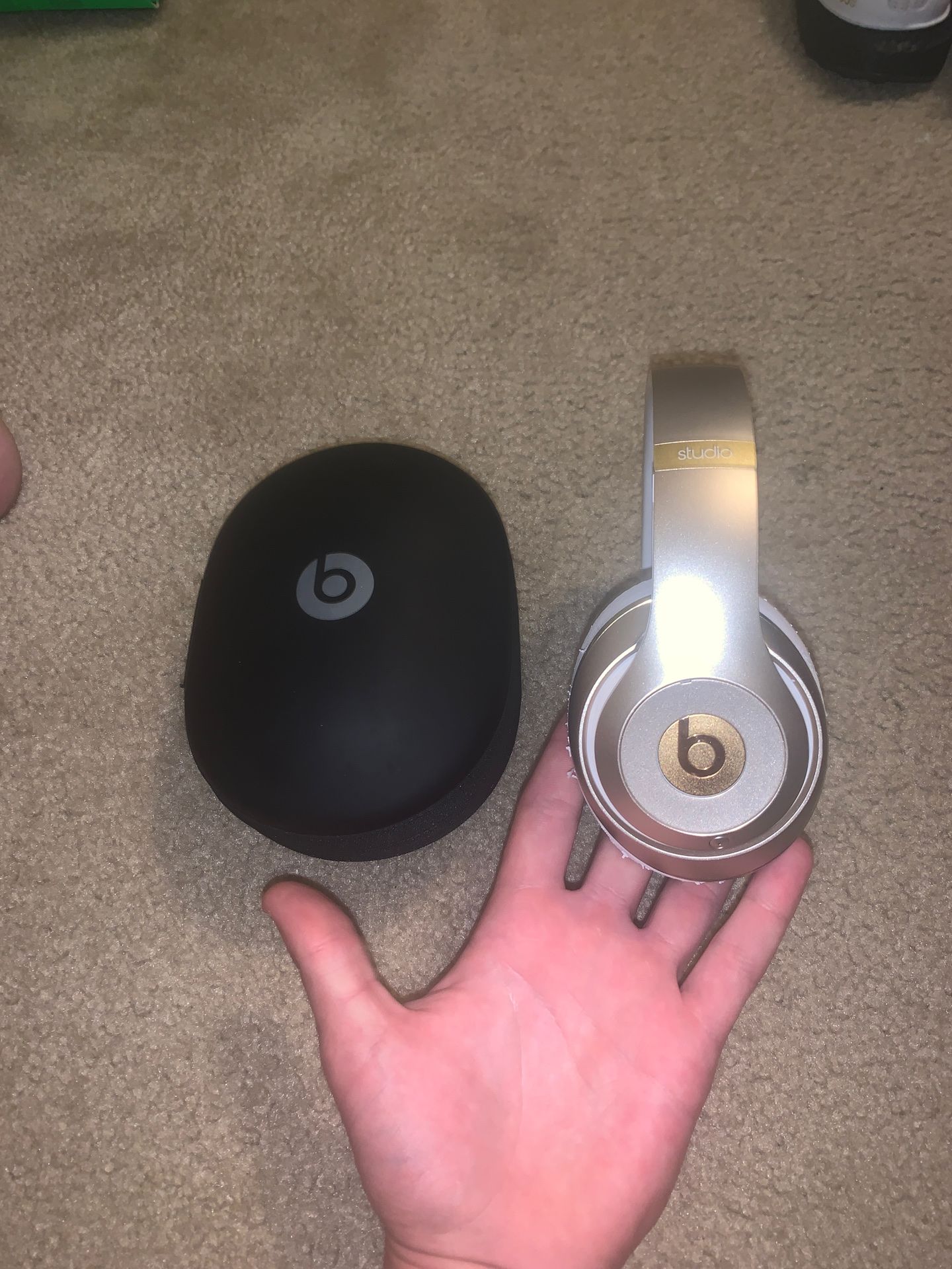 Beats studio 2