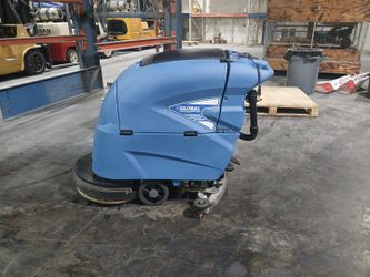 Floor scrubber
