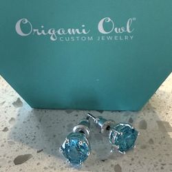 NEW Origami Owl Silver Clara Stud Earrings Blue Aqua  Swarovski Crystal Jewelry