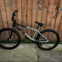 Limited edition cult x stance bike