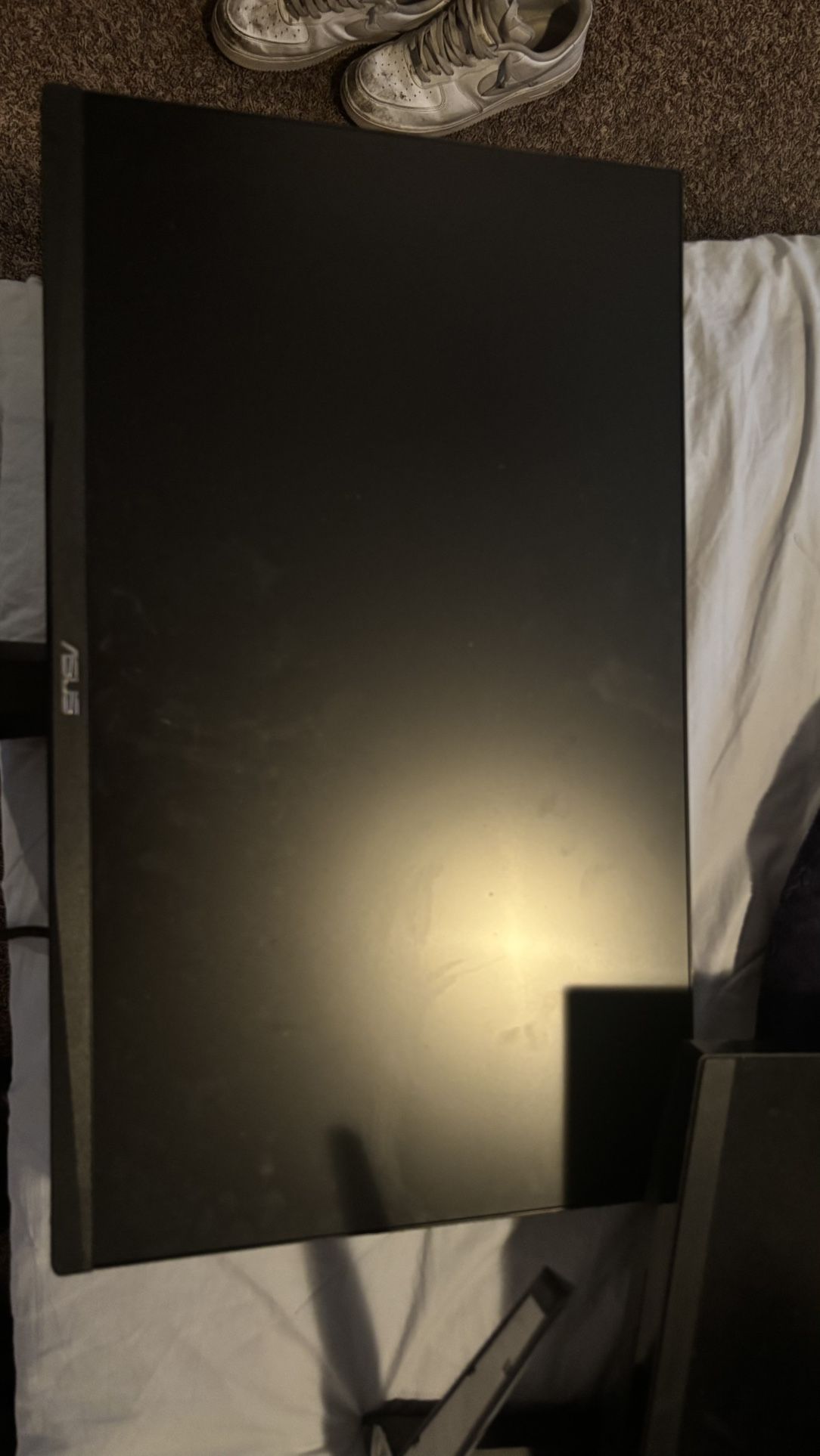 2 120HZ monitors, 1 60HZ monitor