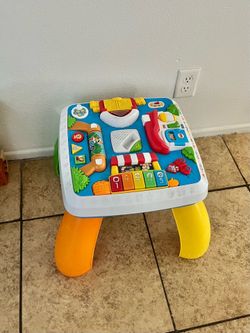 Toddler baby play table