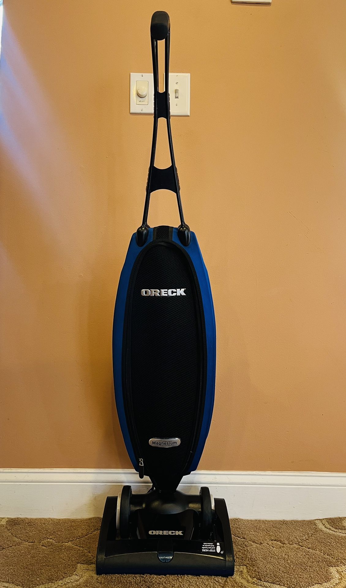 Oreck Magnesium Vacuum Cleaner 
