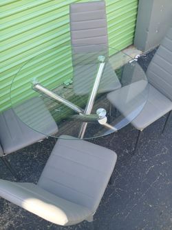Tables and nightstands
