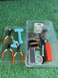 Jewelry stamping kit