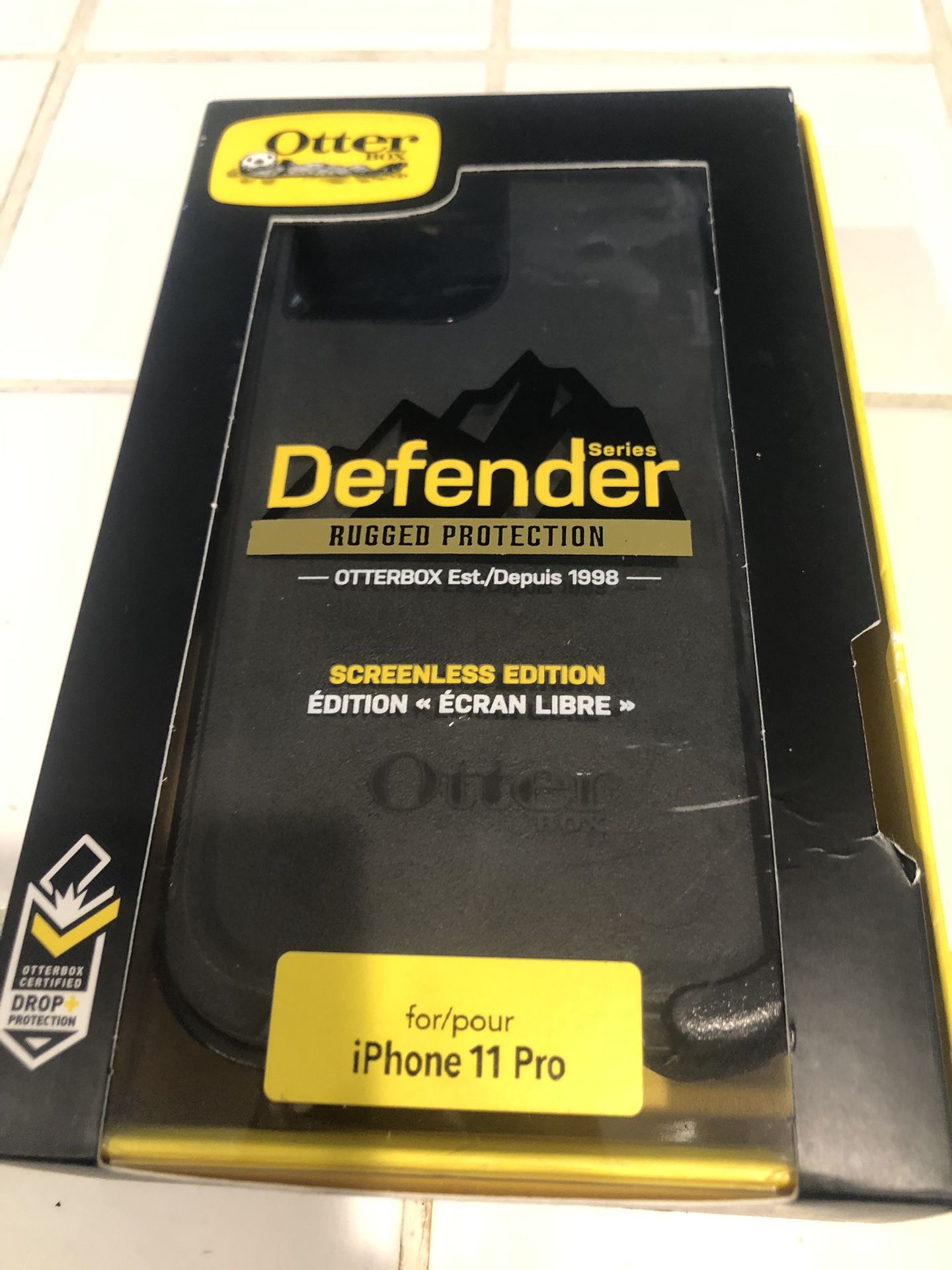 Otter Box iPhone 11 Pro Defender *New 5.00!
