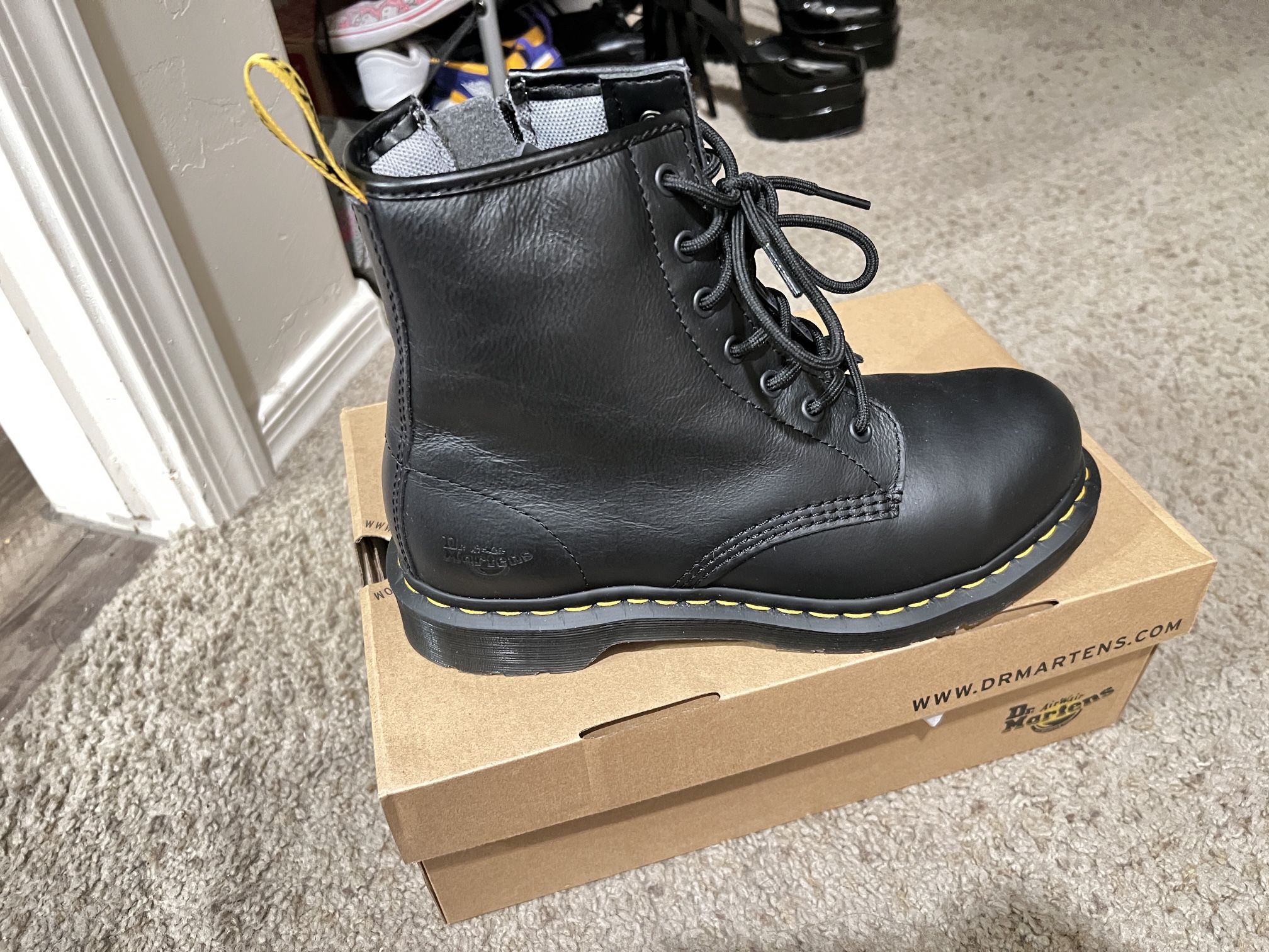 Dr. Martins