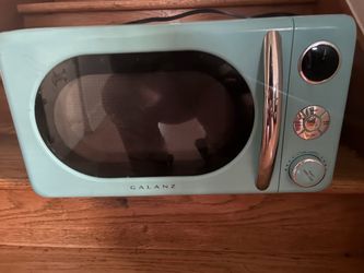 Galanz Retro Microwave Oven
