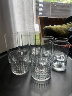 Drinkware / Glasses