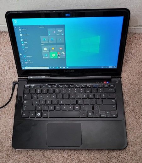 Samsung Ultrabook 900x, Win 11, 16gb Ram, 256Gb Ssd