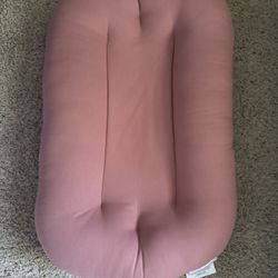 Snuggle Me Lounger 