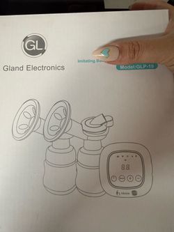 NEW NEVER OPENED Baby pump