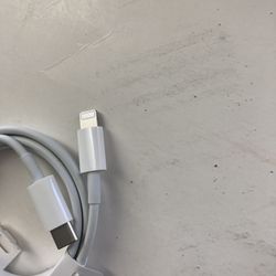 New Genuine USB-C to Lightning Cable (1 m),