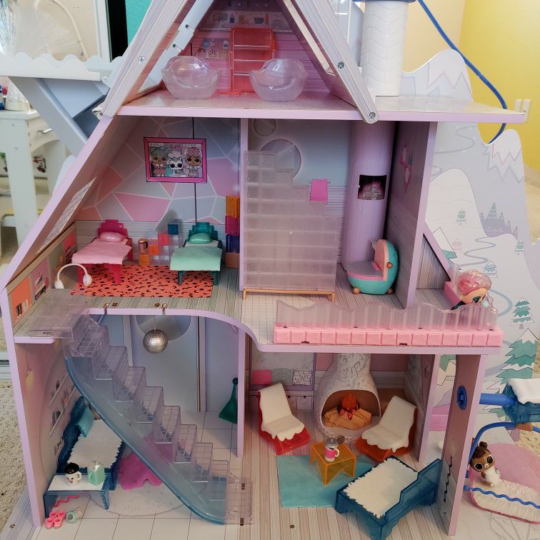 LOL Winter Chalet Doll House