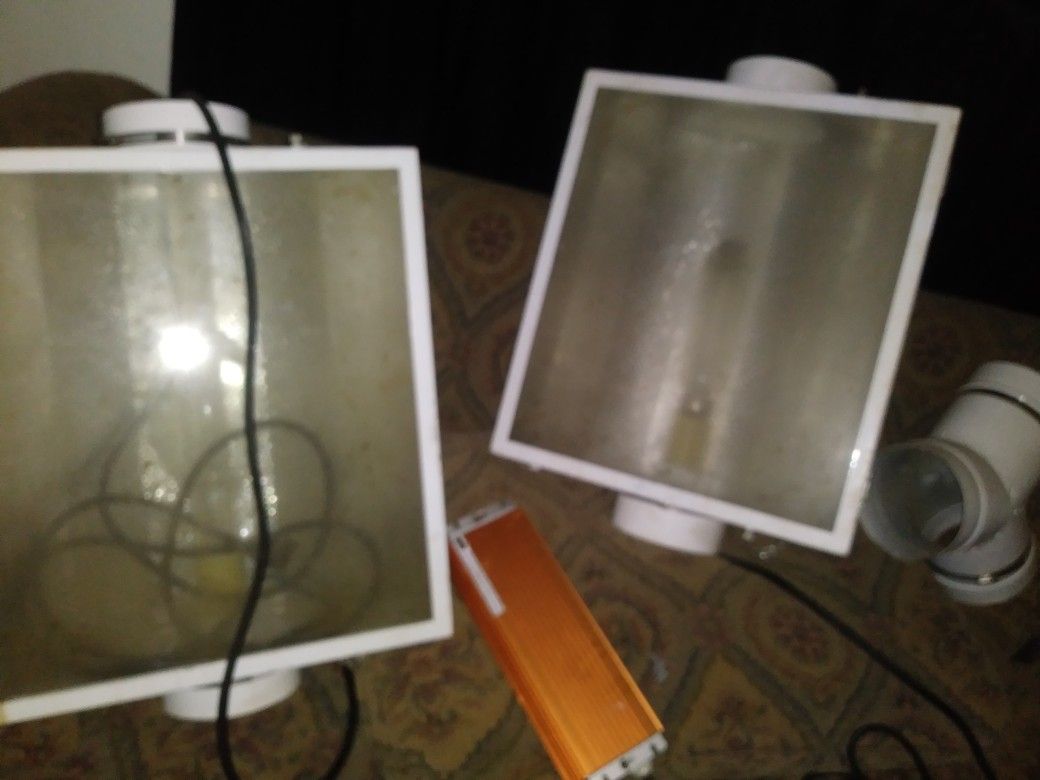 420 Grow Lights with Blowers