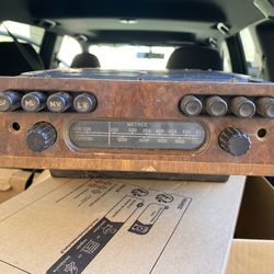 RadioMobile LTD. Model 100