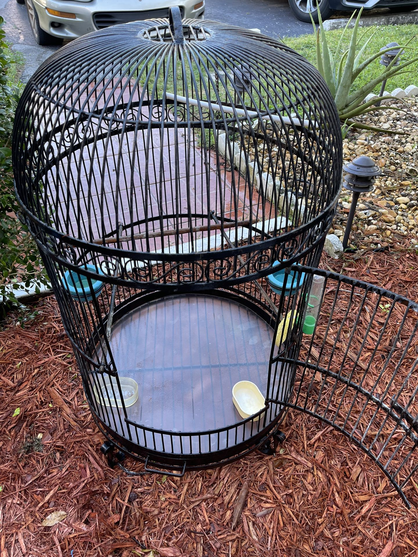 Used Large Bird Cage 