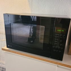 GE Profile 1.5 Cu. Ft. Black Counter-Top Built-in 1000w Microwave Oven