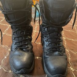  Men Boots