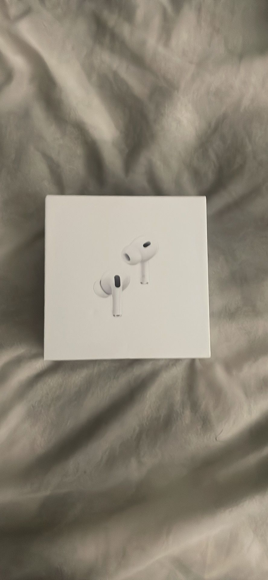 Earbuds/Airpods