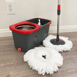 (NEW) $20 Spin Mop Bucket Floor Cleaning Set Includes 2pc Microfiber Replacements