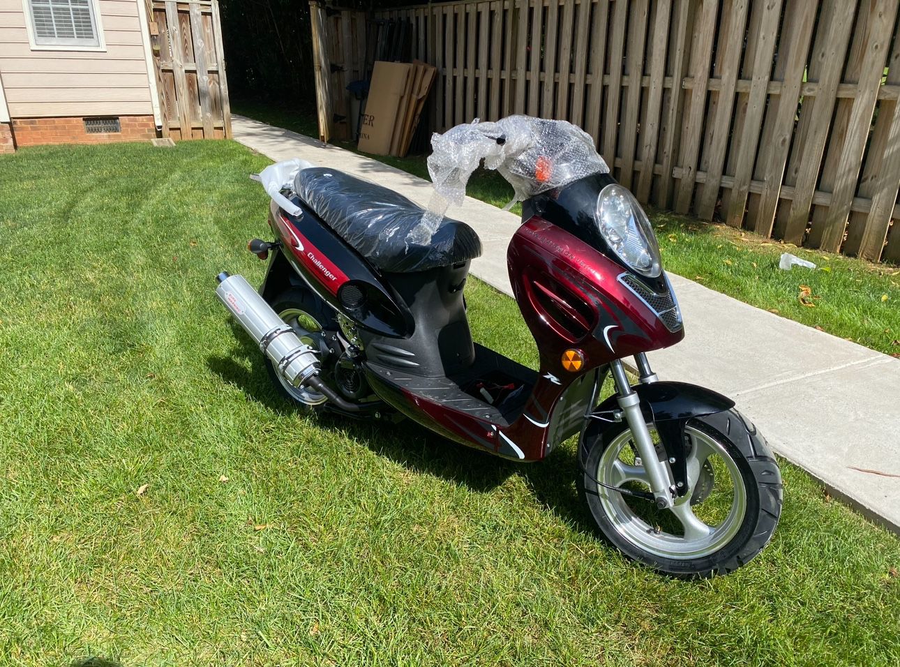2023 Challenger 150 cc scooter moped