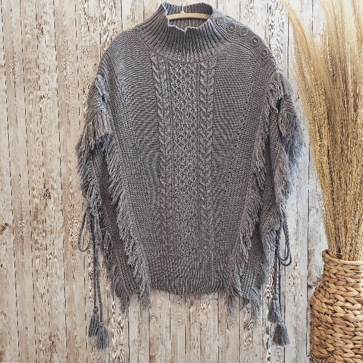 New York And Company Poncho Like New