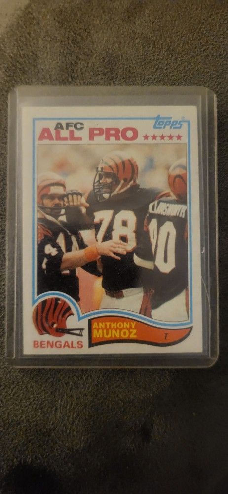 1982 Topps Anthony Munoz Rookie Card
