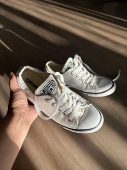 Converse Size 5.5 Women’s