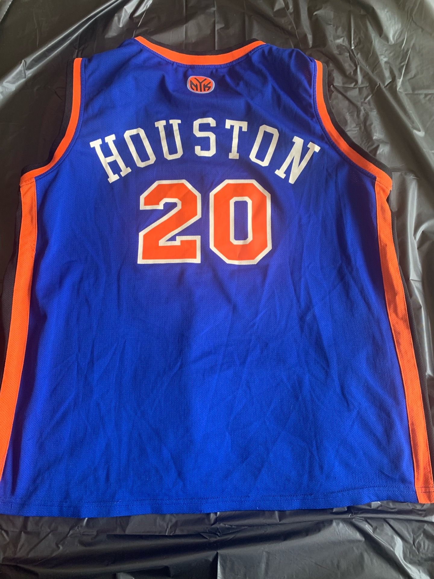 Old school Alan Houston Knicks jersey