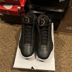 Jordan Playoff 13 Size 8 