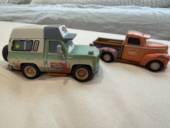 Disney Pixar Cars Smokey & Roscoe Pair - Cars 3 (Mattel)