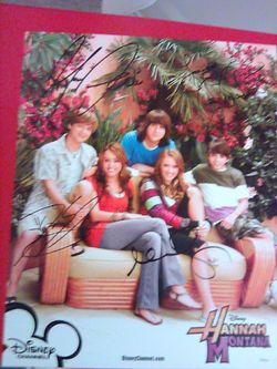 Hannah Montana - cast autograph